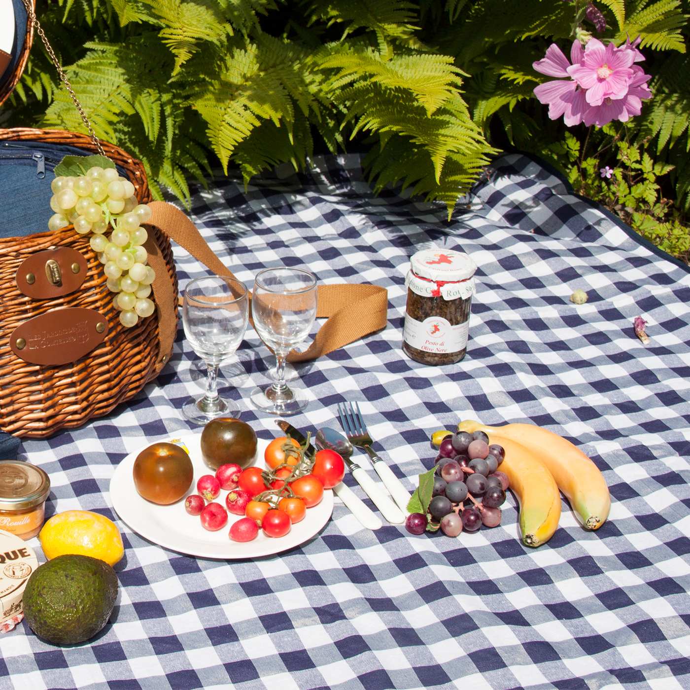 Picknickdecke wasserdicht große blaue Fliesen XXL (280 x 140 cm)