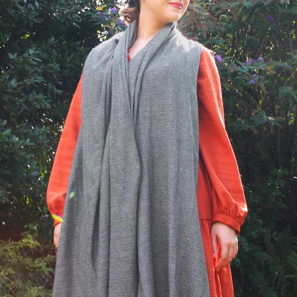 Pashmina / Kaschmir und Wolle Schal für Frauen, anthrazit-grau, Diamant-Motiv